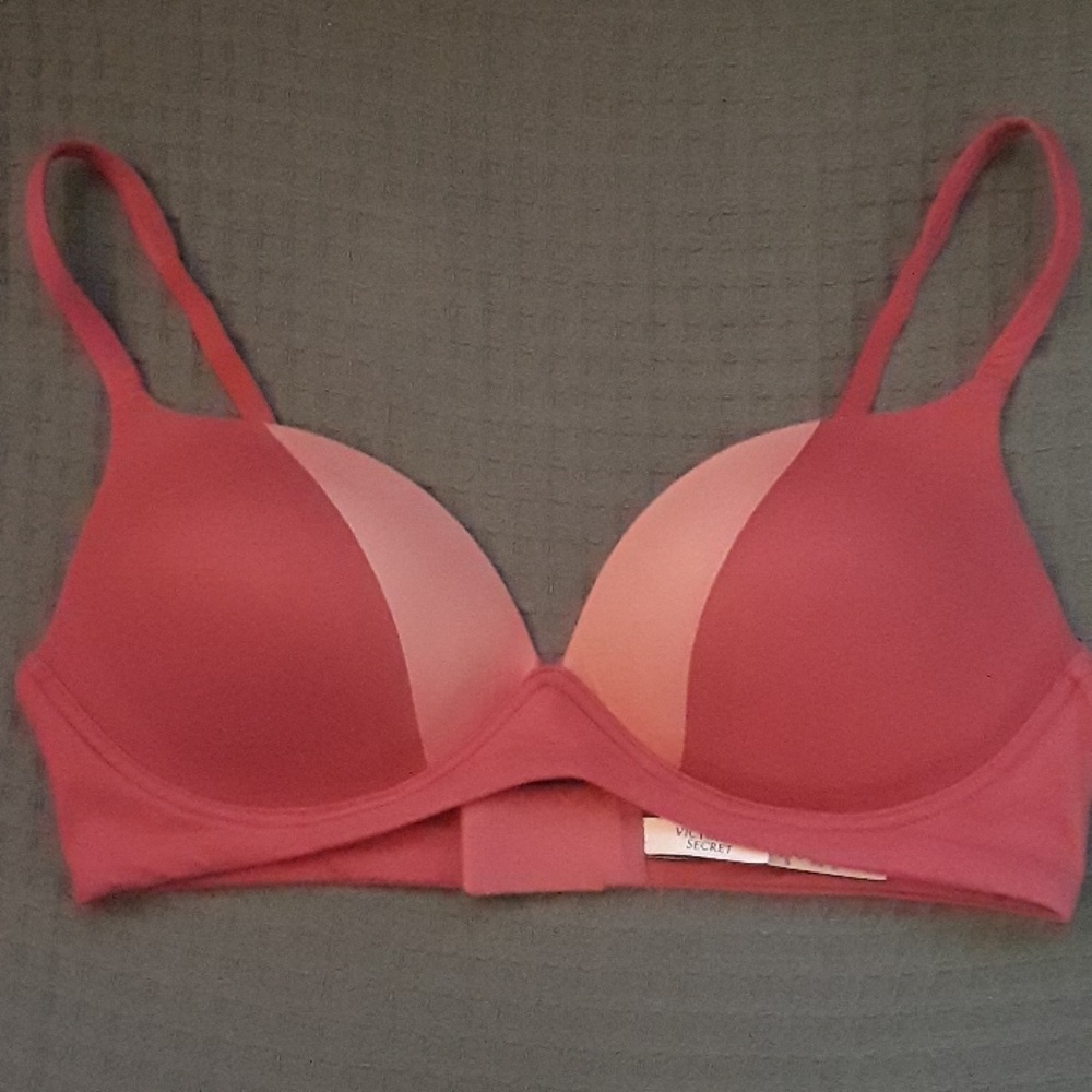 Victoria Secret Wireless Bra